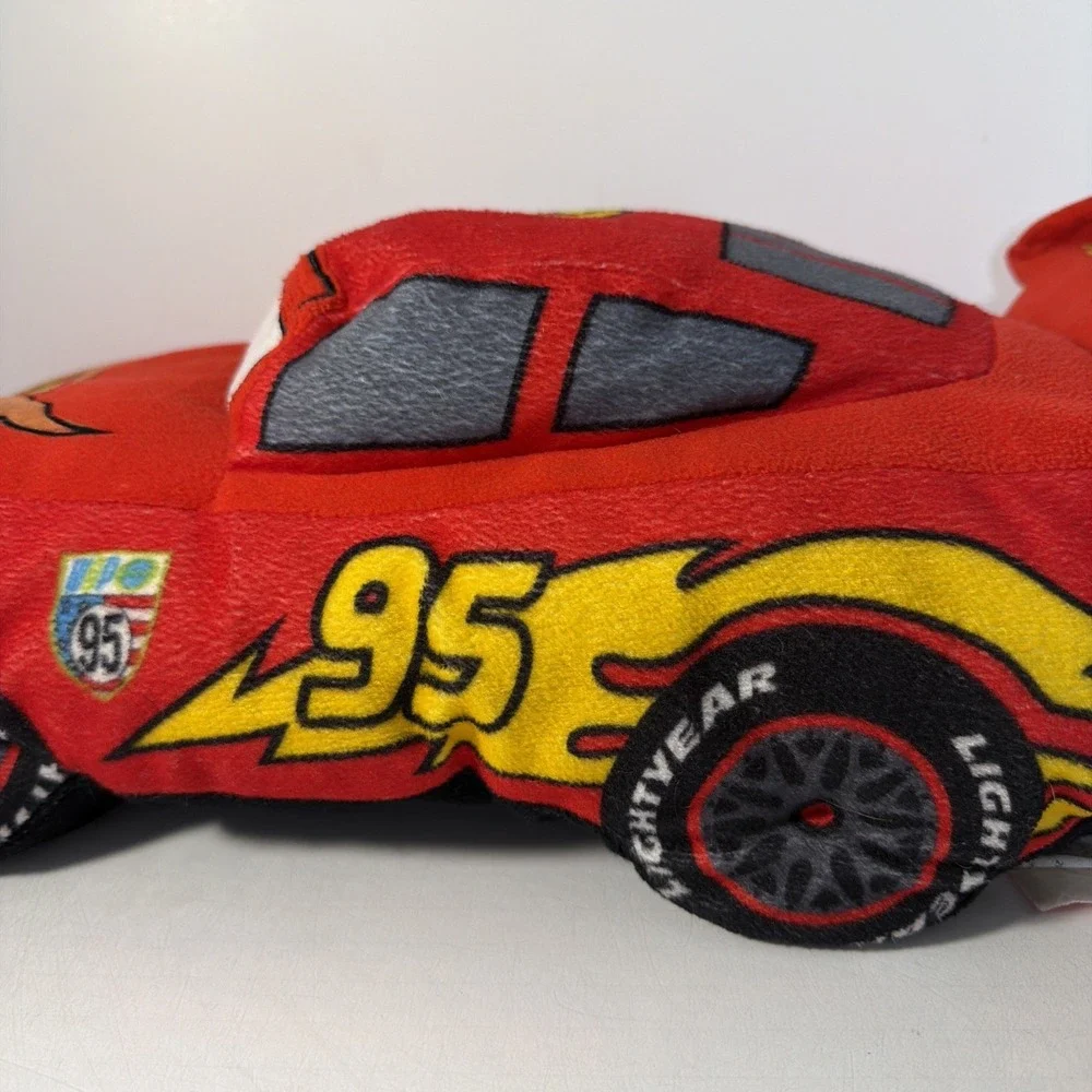 Disney Cars Lightning McQueen Plush 17x9